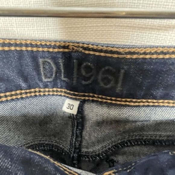 DL1961 Angel Mid‎ Rise Skinny Ankle Jeans - Picture 2 of 3